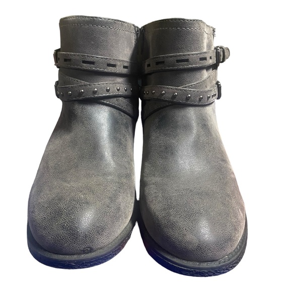 Sonoma Boots Womens 9 M Brown Rosalind Ankle Bootie Block Heels Side Zip Casual - Picture 2 of 8